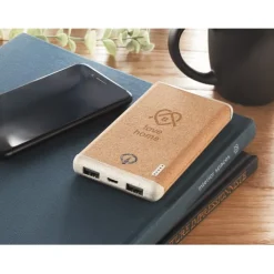Gift Campaign Power bank da 10.000 mAh in sughero, paglia e ABS EcoDesign></noscript> Power Bank Personalizzati