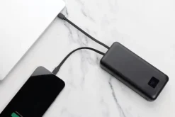 Gift Campaign Powerbank da 20.000 mAh e 65W con cavetti tipo C e iOS integrati><noscript><img width=