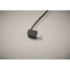 Gift Campaign Powerbank magnetico da 2.500 mAh con cavetti integrati iOS e tipo C></noscript> Power Bank Personalizzati