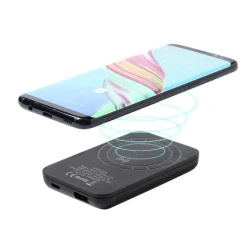 Gift Campaign Powerbank wireless con attacco magnetico da 5.000 mAh Magnet></noscript> Power Bank Personalizzati