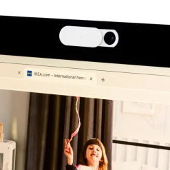 Gift Campaign Proteggi webcam antibatterico per pc e smartphonecon adesivo 3M></noscript> Gadget Per Medici E Infermieri|Copri Webcam