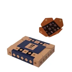 Gift Campaign Scatola con 12 praline con ripieno di caffè e prugne al cioccolato></noscript> Cioccolatini