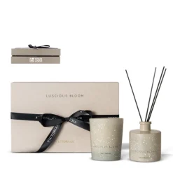 Gift Campaign Scatola regalo con candela e diffusore con aroma floreale Victorian><noscript><img width=