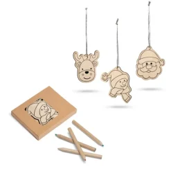 Gift Campaign Set da colorare con 4 matite colorate e 3 disegni natalizi Noel></noscript> Gadget Natalizi