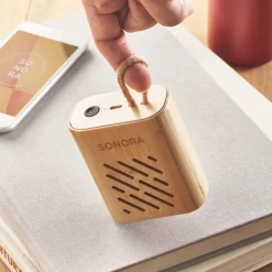 Gift Campaign Speaker wireless 5.0 in bambù ed indicazione luminosa a LED EcoMusic><noscript><img width=