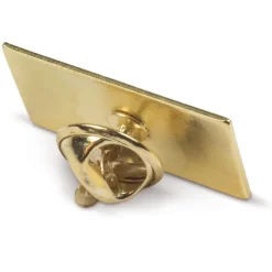Gift Campaign Spillette personalizzate rettangolare in metallo dorato 26x14mm></noscript> Spille