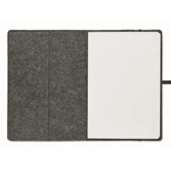 Gift Campaign Taccuino formato A5 con copertina in feltro RPET e pagine a righe><noscript><img width=