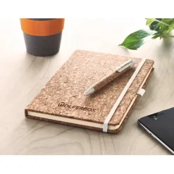 Gift Campaign Taccuino personalizzato A5 con elastico e penna in bambù Earth></noscript> Taccuini Con Penna|Taccuini Ecologici