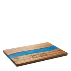 Gift Campaign Tagliere con logo in di acacia con dettaglio in resina epossidica></noscript> Taglieri