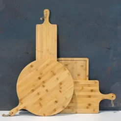 Gift Campaign Taglieri pubblicitari in bambù con manici e confezione regalo Suprem></noscript> Taglieri