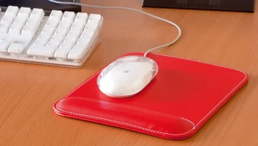 Gift Campaign Tappetino per mouse in morbida similpelle con cuciture bianche Comfy> Tappetini Per Mouse