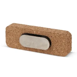 Gift Campaign Targhetta identificativa in sughero ecologico con magnete potente> Spille