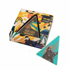 Gift Campaign Tavoletta di cioccolato con mandorle triangolare personalizzabile></noscript> Gadget Natalizi|Cioccolatini