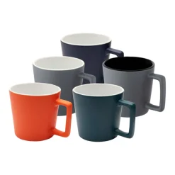 Gift Campaign Tazza in ceramica con finitura opaca e manico squadrato 370ml></noscript> Tazze Mug