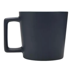 Gift Campaign Tazza in ceramica con finitura opaca e manico squadrato 370ml></noscript> Tazze Mug