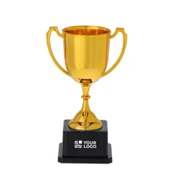 Gift Campaign Tipico trofeo dorato con 2 manici laterali e base nera></noscript> Medaglie E Trofei