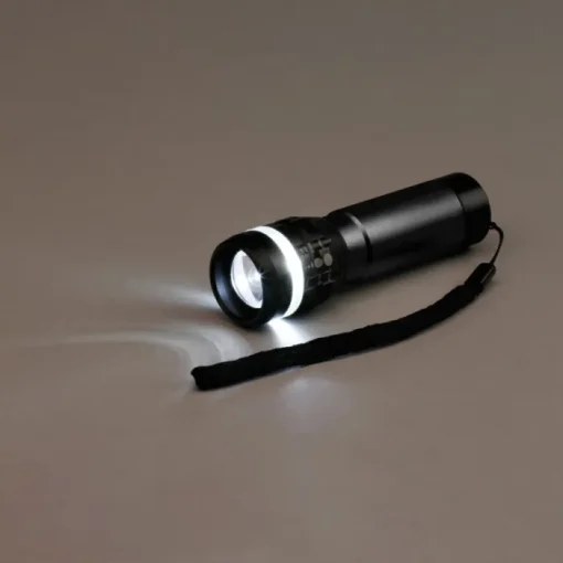 Gift Campaign Torce a LED personalizzate con Zoom e in più colorazioni Trios> Gadget Per Auto|Torce