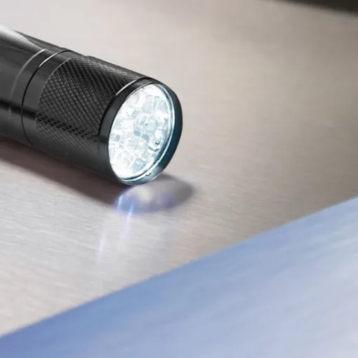 Gift Campaign Torcia personalizzata metallo 9 LED con laccetto e batterie LightBeam> Torce