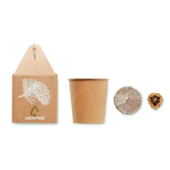 Gift Campaign Vasetti personalizzati con logo con semi di pino da piantare in scatola></noscript> Gadget Ecologici|Vasetti Con Semi