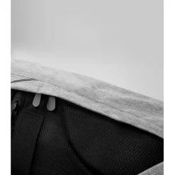 Gift Campaign Zaini antifurto con logo con tasca esterna fondo nero SaveTrip></noscript> Zaini Da Viaggio