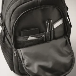 Gift Campaign Zaini porta pc personalizzati da 15'' con varie tasche imbottite></noscript> Zaini Porta Pc