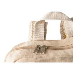 Gift Campaign Zaini promozionali con tasca frontale e spallacci regolabili Juco></noscript> Zaini Da Viaggio