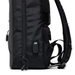 Gift Campaign Zaino antitaccheggio con chiusure riflettenti e tasca per pc 15,6''></noscript> Zaini Porta Pc
