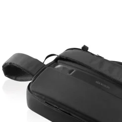 Gift Campaign Zaino antitaccheggio in rPET che si trasforma in valigetta per PC 16''></noscript> Zaini Porta Pc