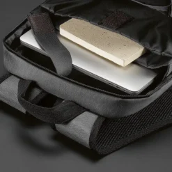 Gift Campaign Zaino da 22l in nylon riciclato con cerniere impermeabili 15,6