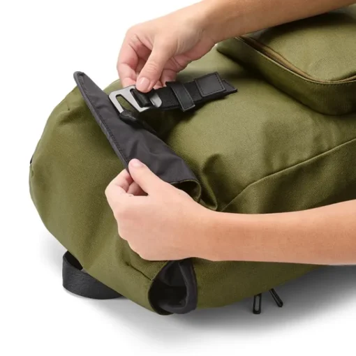 Gift Campaign Zaino impermeabile in cotone riciclato 240 g/m2 con patta e fibbia a G> Zaini Da Viaggio