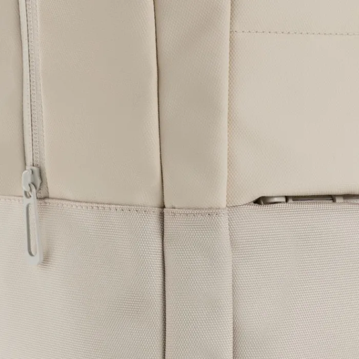 Gift Campaign Zaino in rPET con varie tasche ed una imbottita per pc da 15,6''> Zaini Porta Pc