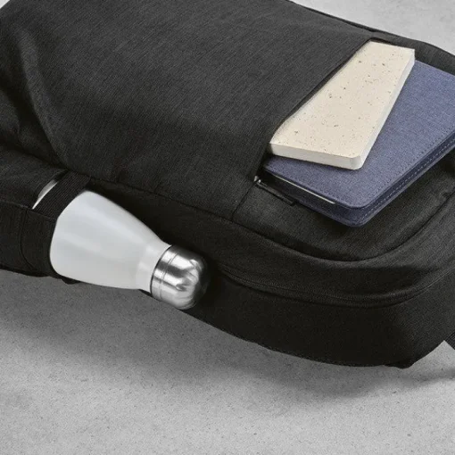 Gift Campaign Zaino in rPET 300D con tasca frontale con zip e tasca laterale 15.6"> Zaini Porta Pc